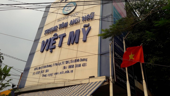 Trung tâm Anh Ngữ Việt Mỹ tại Bình Dương